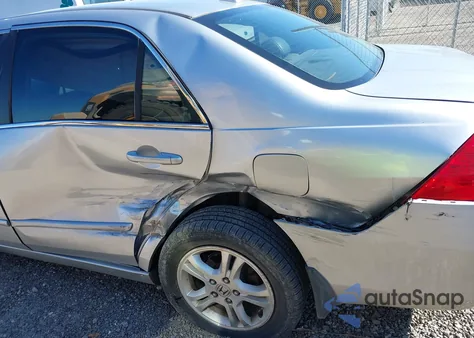 2007 Honda Accord 2.4 Ex from USA, damaged, VIN 1HGCM56877A110190